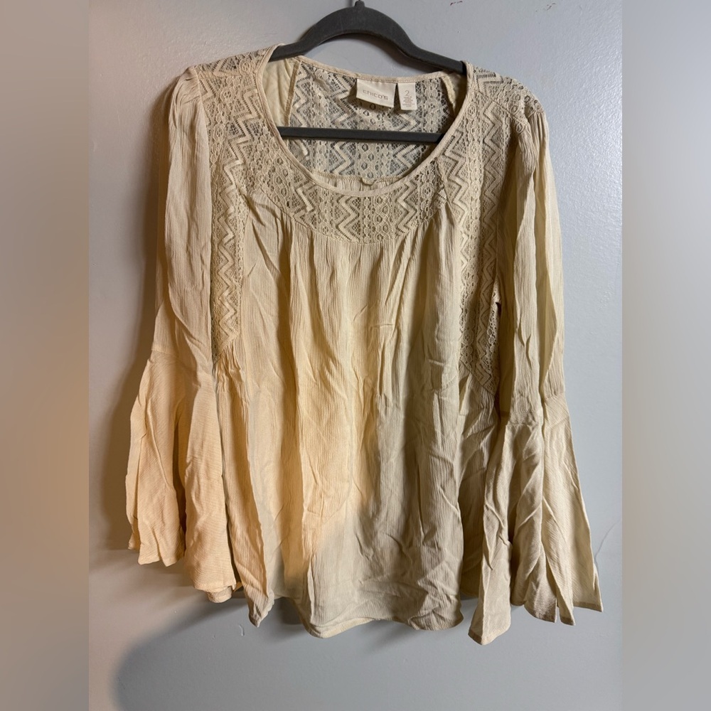Chico’s boho bell sleeve cream lace blouse size‎ 2 or medium